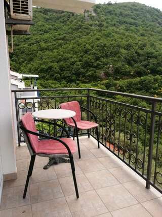 Апартаменты Apartments Mitrović Podličak Свети-Стефан Апартаменты с 2 спальнями (для 5 взрослых)-6