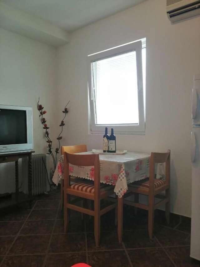 Апартаменты Apartments Mitrović Podličak Свети-Стефан-10